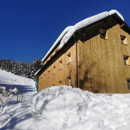 Apartments Rogla Jurgovo - Ski In Ski Out Lukanja Exterior photo